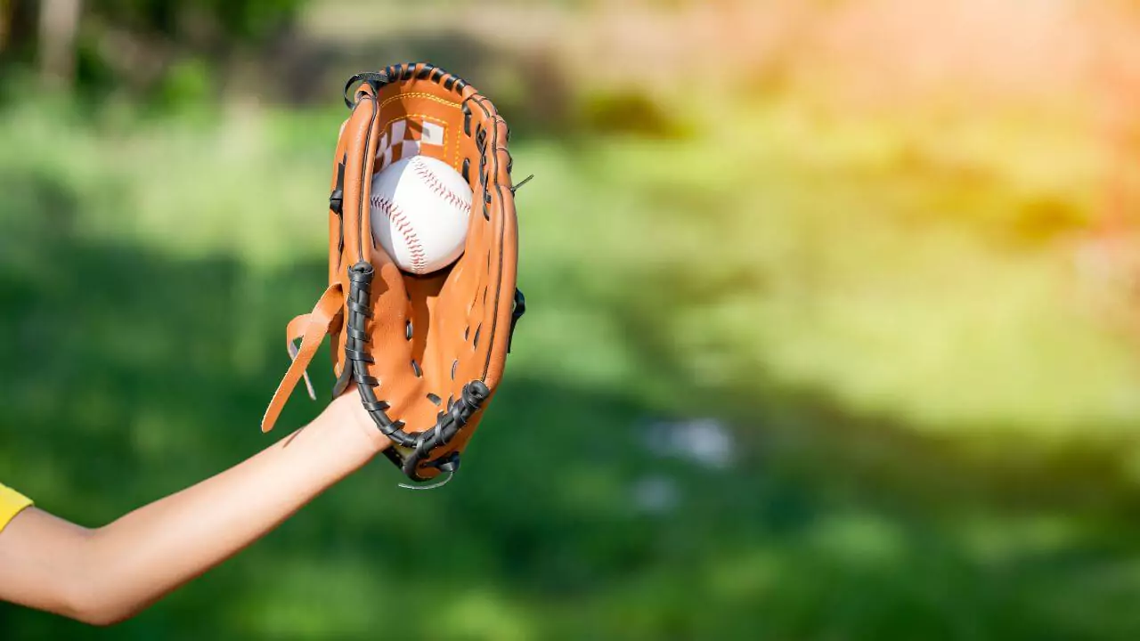 Choosing the Right Glove for Your Position;
